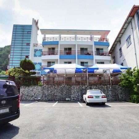 Gangchon Beautiful Pension Chuncheon Exterior photo