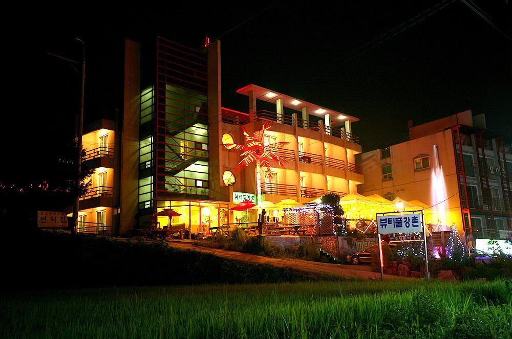 Gangchon Beautiful Pension Chuncheon Exterior photo