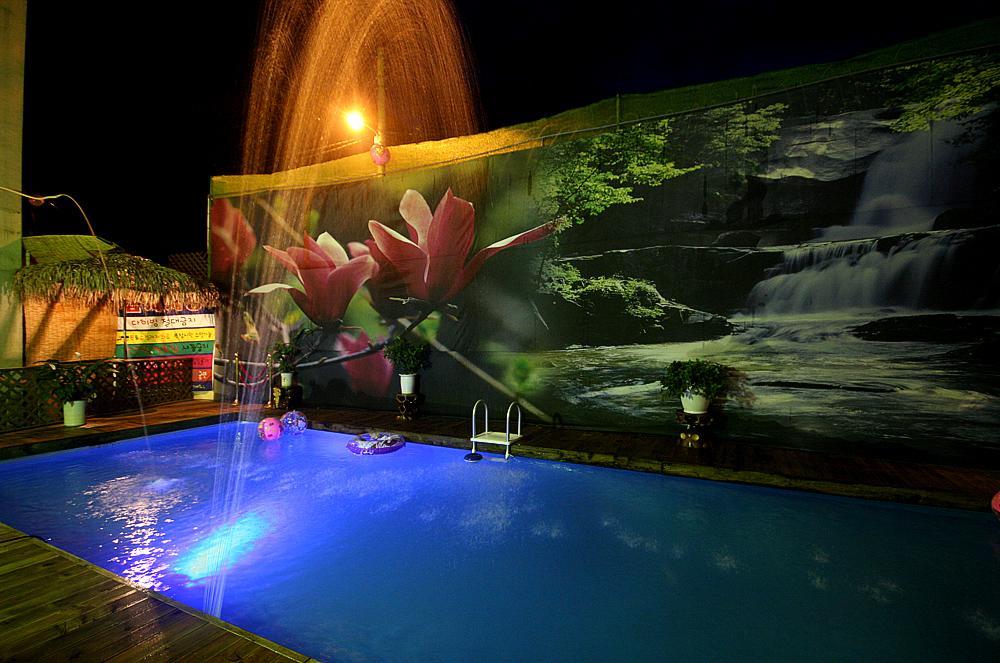 Gangchon Beautiful Pension Chuncheon Exterior photo