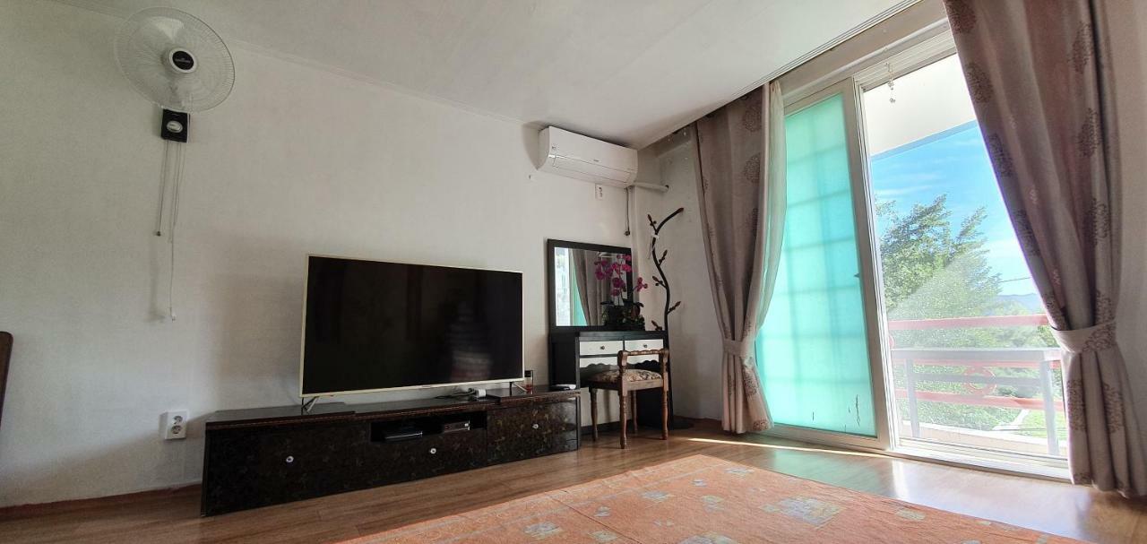 Gangchon Beautiful Pension Chuncheon Exterior photo