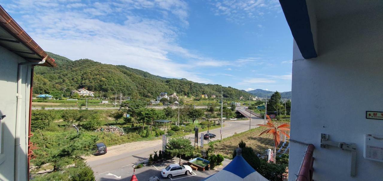 Gangchon Beautiful Pension Chuncheon Exterior photo